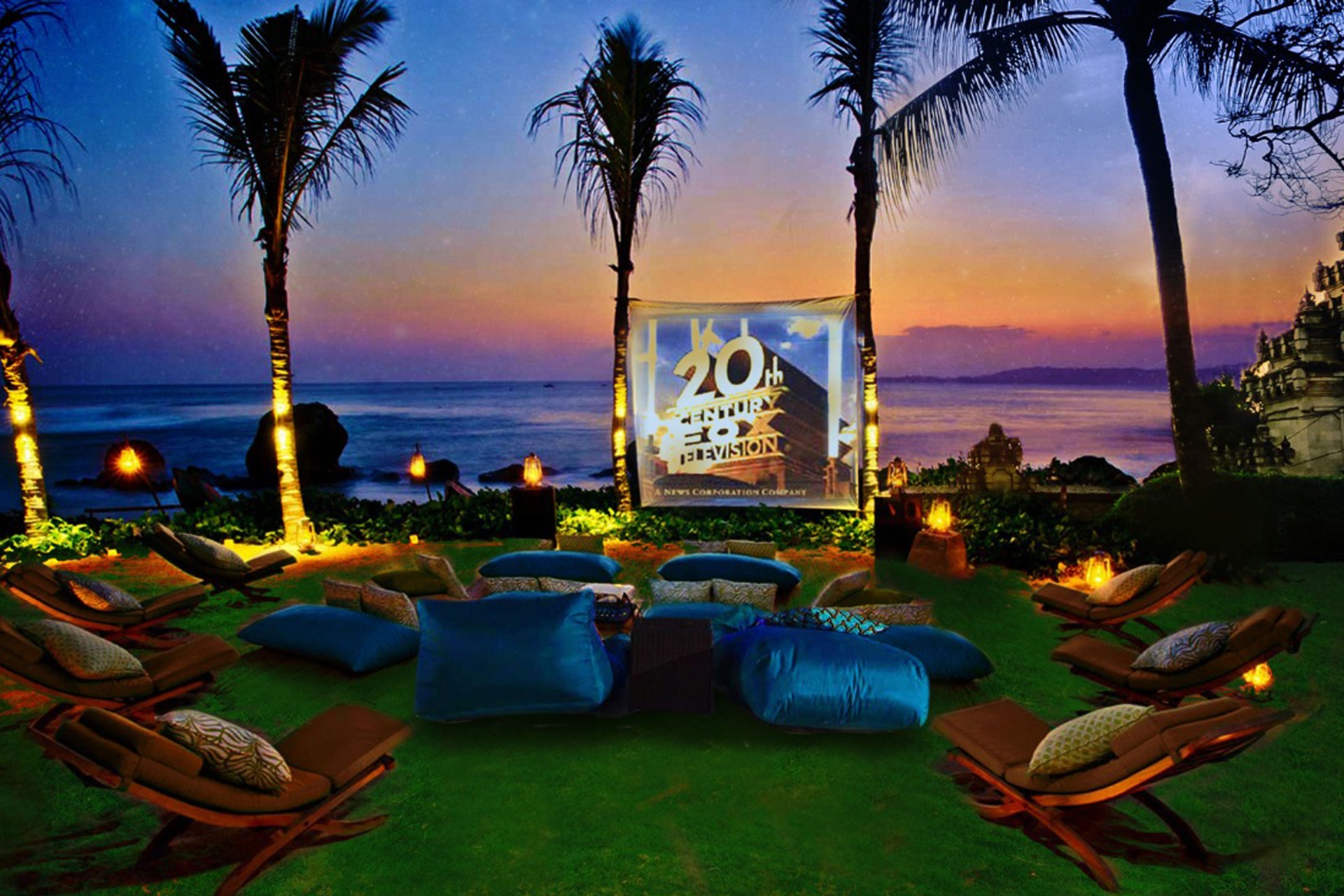 Movie Night Under The Stars (1)