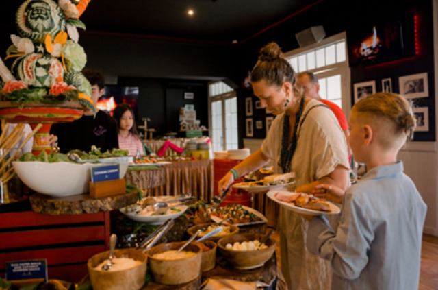 things to do for christmas in bali lunch lunch